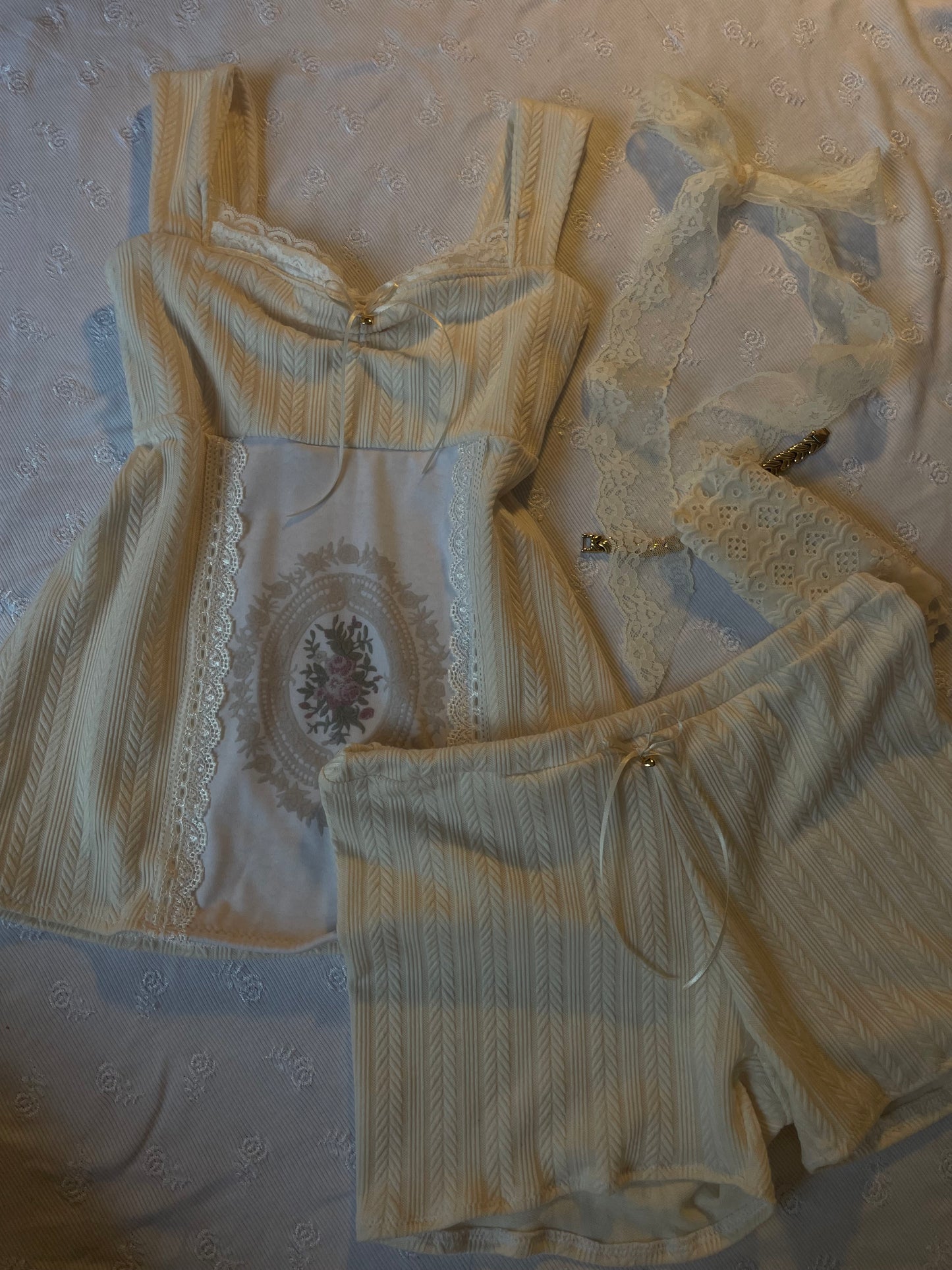 Aria mini shorts